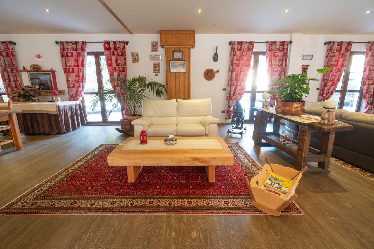 Hotel Boton D'Or & Wellness A La Thuile Buitenkant foto