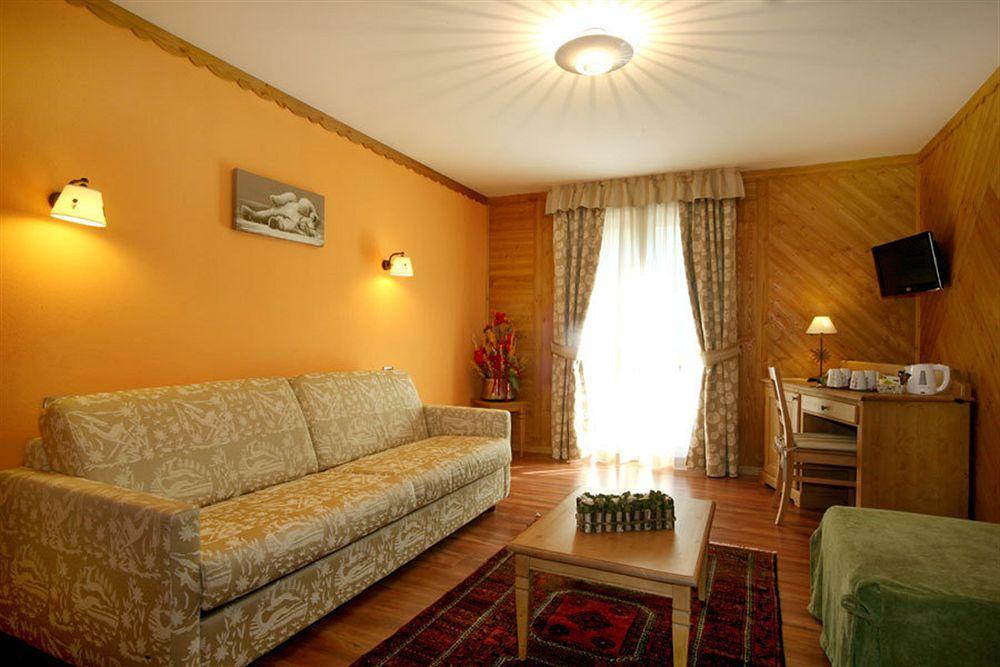 Hotel Boton D'Or & Wellness A La Thuile Buitenkant foto