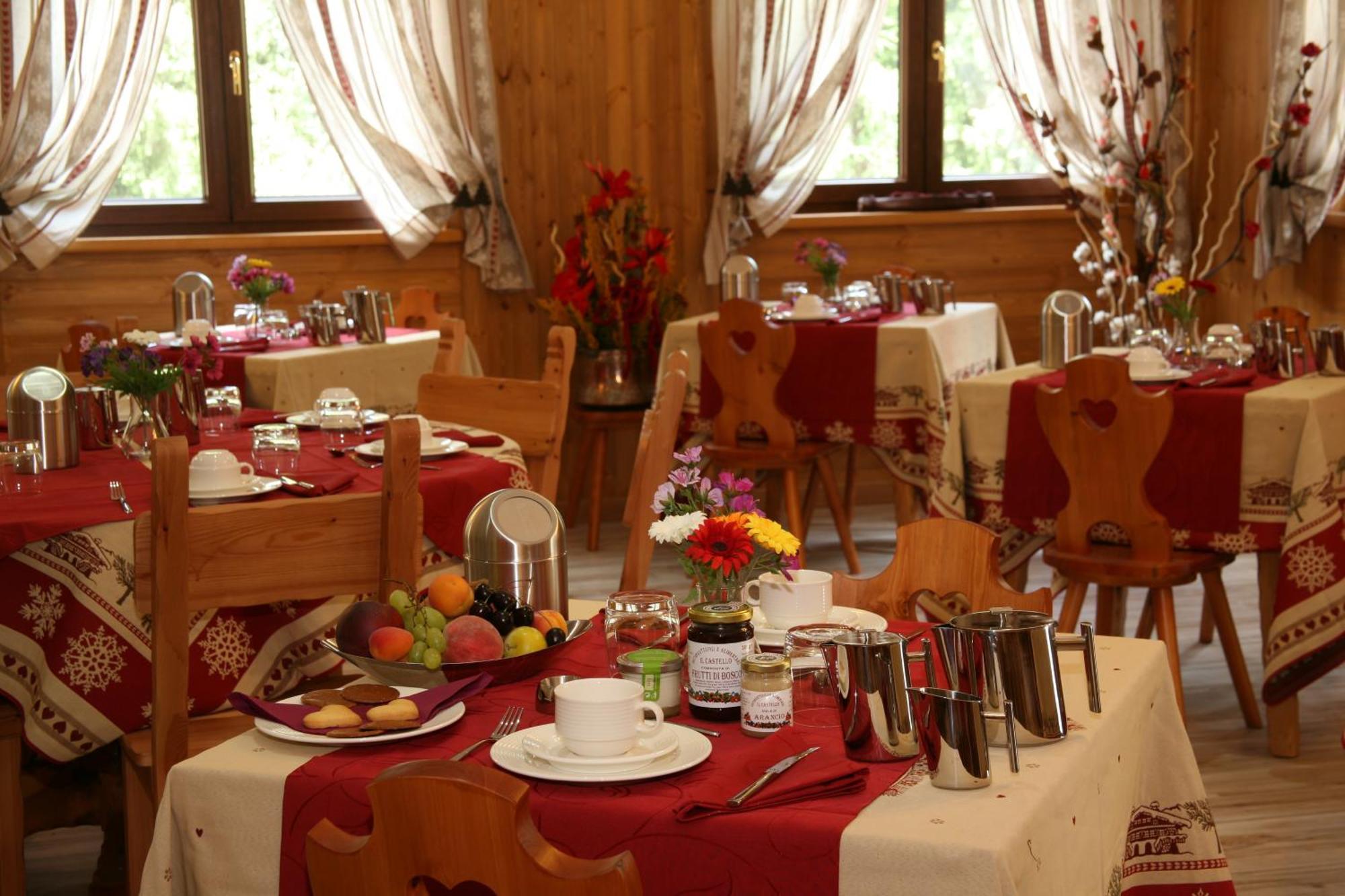 Hotel Boton D'Or & Wellness A La Thuile Buitenkant foto