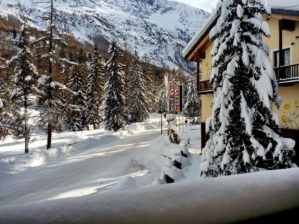 Hotel Boton D'Or & Wellness A La Thuile Buitenkant foto