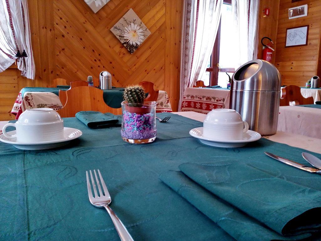 Hotel Boton D'Or & Wellness A La Thuile Buitenkant foto