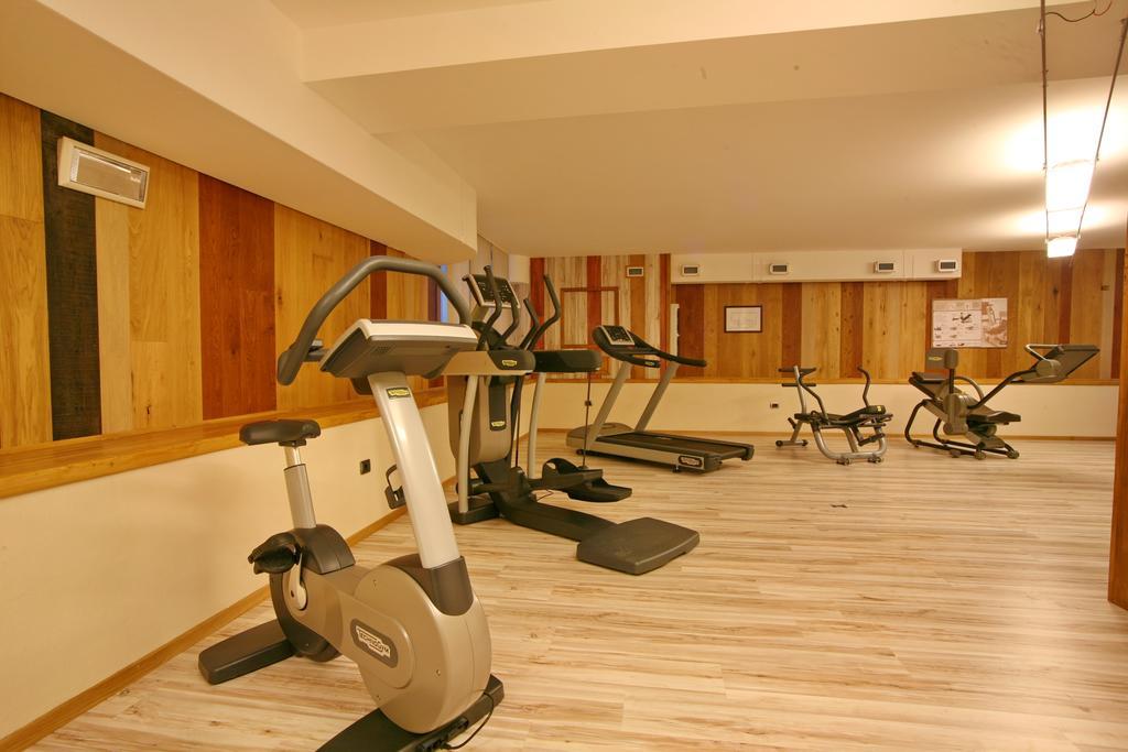 Hotel Boton D'Or & Wellness A La Thuile Buitenkant foto