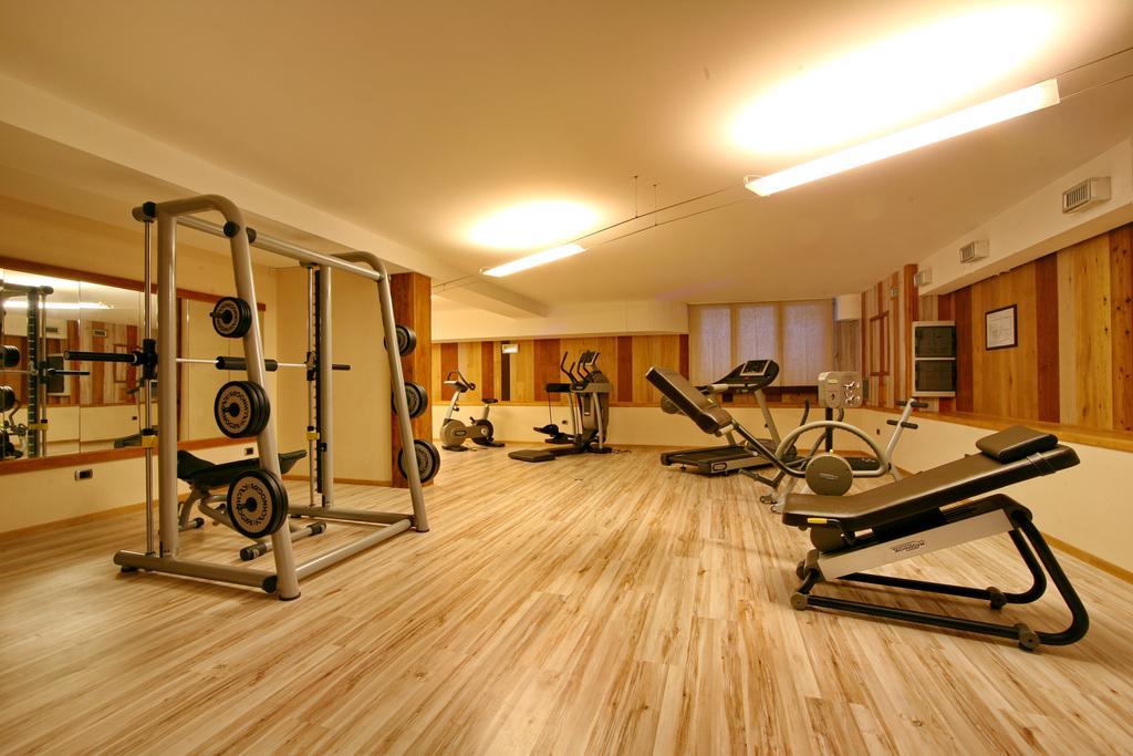 Hotel Boton D'Or & Wellness A La Thuile Buitenkant foto