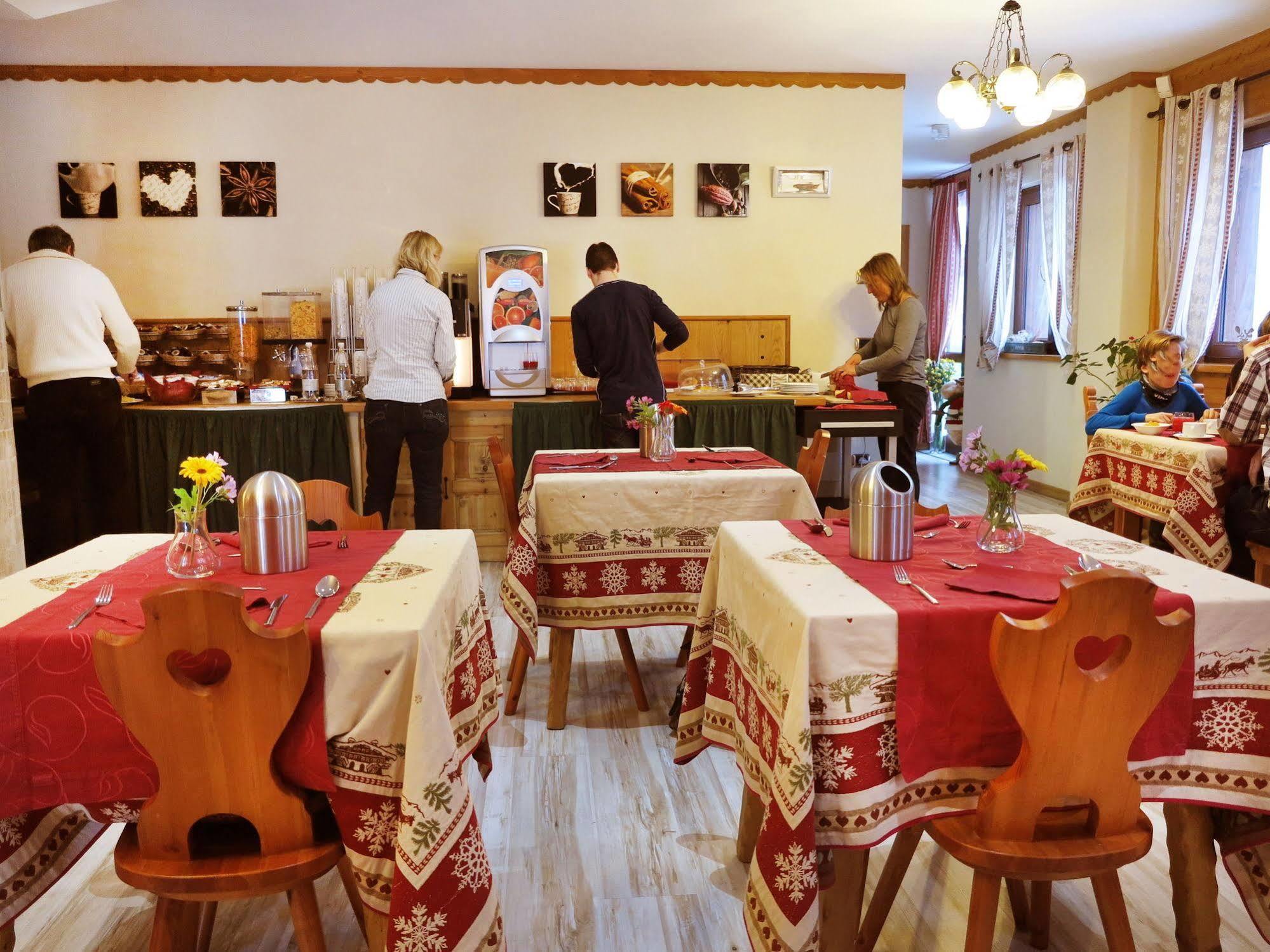 Hotel Boton D'Or & Wellness A La Thuile Buitenkant foto